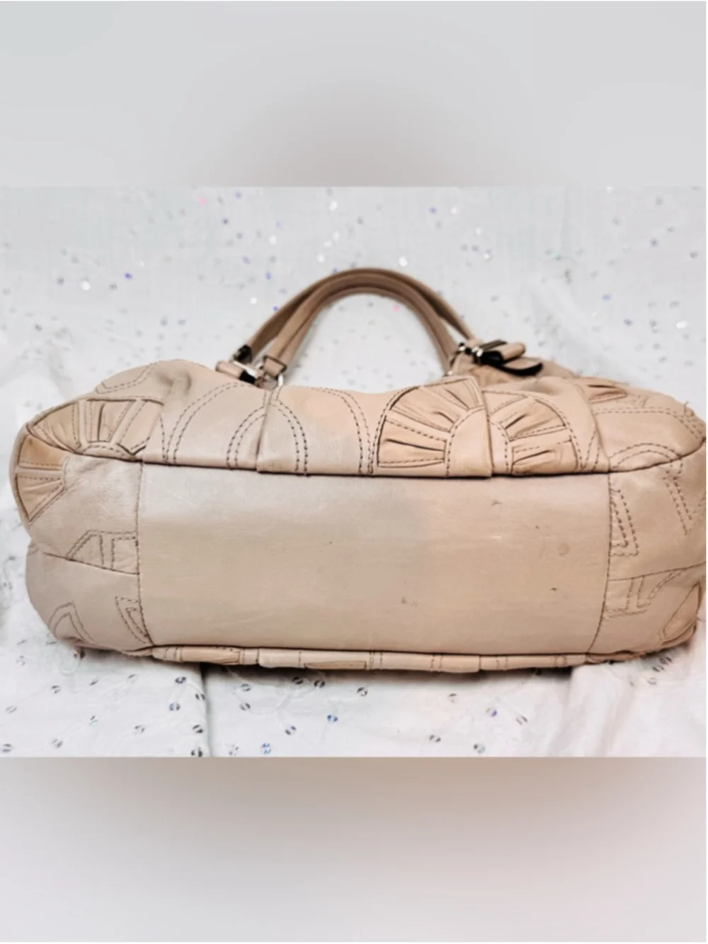 Coach 2010 Madison Maggie Putty Leather Op Art Shoulder Bag Lavender lining